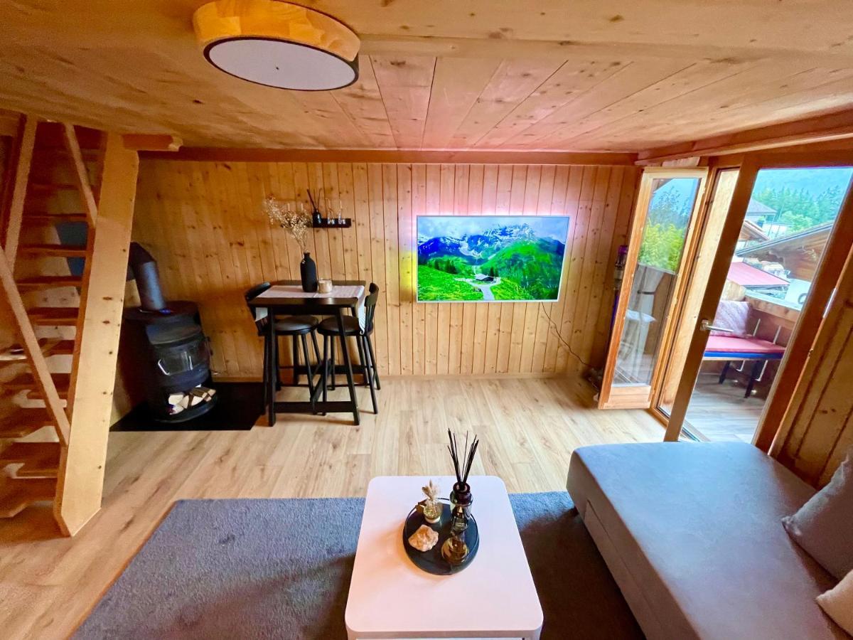 Charmant Chalet Mit See Und Bergsicht Hofstetten bei Brienz Exteriör bild